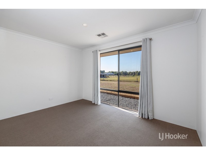 251 Bourne Loop, Stratham WA 6237
