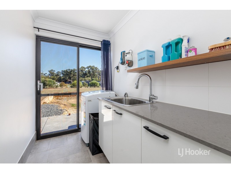 251 Bourne Loop, Stratham WA 6237