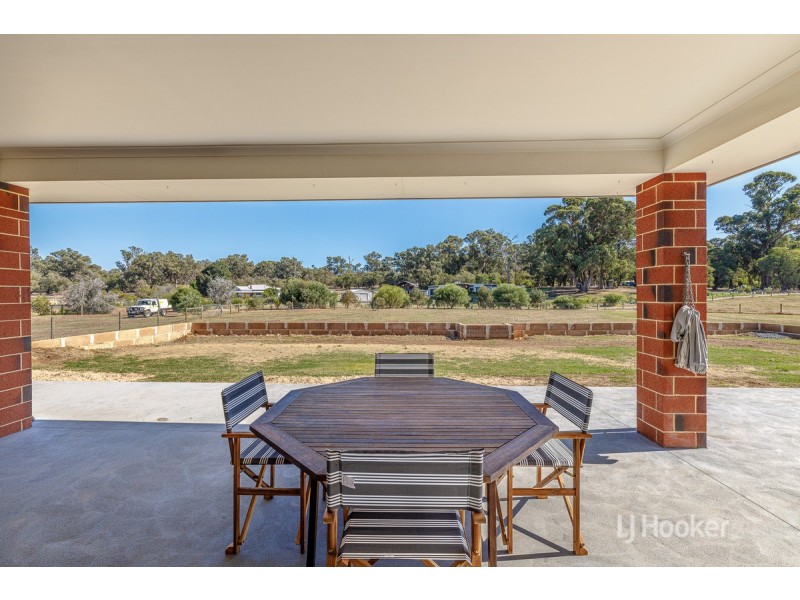 251 Bourne Loop, Stratham WA 6237