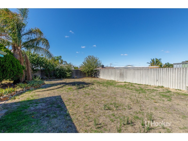 23 Crampton Avenue, Eaton WA 6232