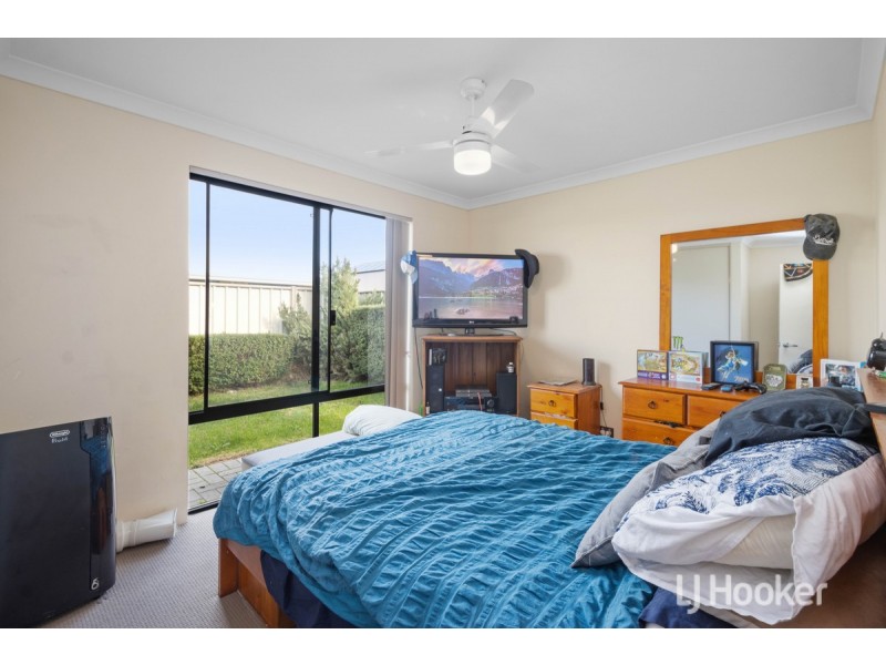 11 Citrine Street, Australind WA 6233