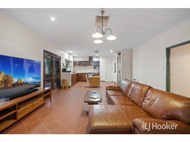 20 Turnberry Way, Pelican Point WA 6230