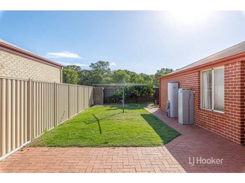 2 Daablone Vista, Dalyellup WA 6230