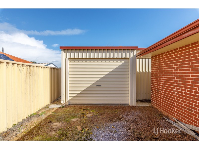 2 Daablone Vista, Dalyellup WA 6230