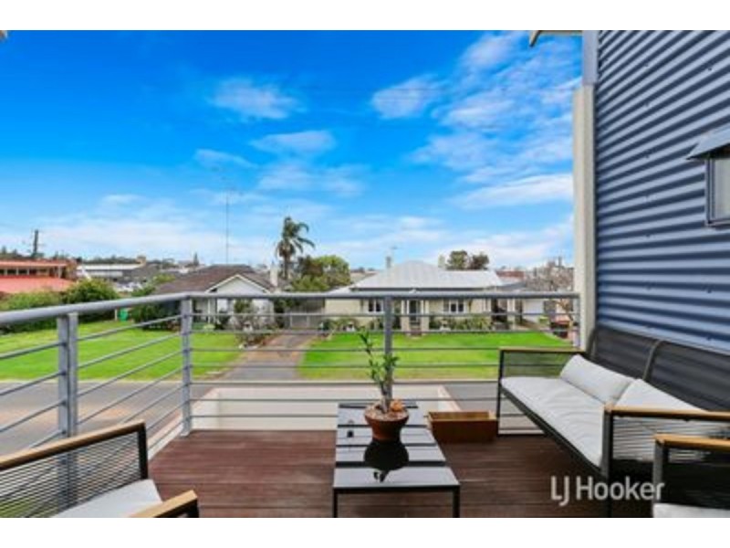 4/9 Strickland Street, South Bunbury WA 6230