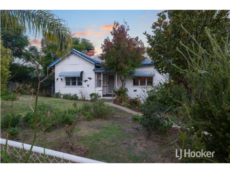 30 Porter Street, Collie WA 6225