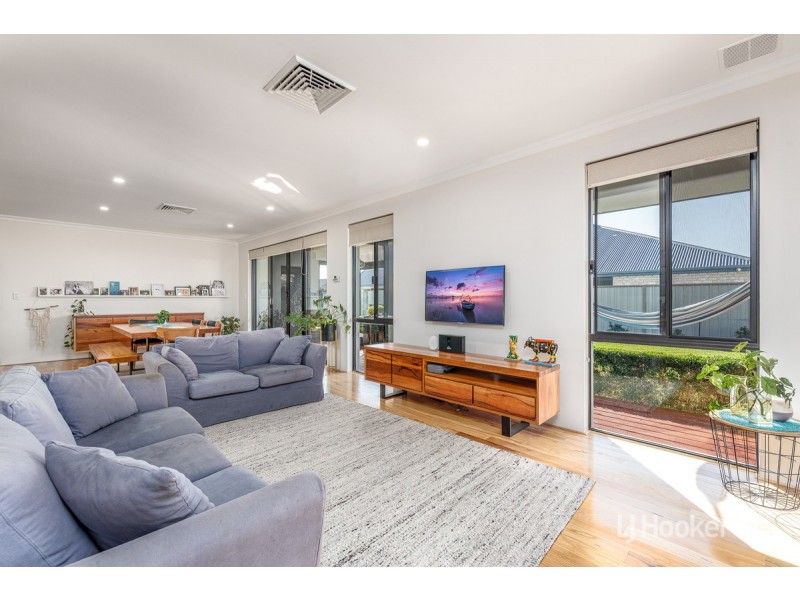 17 Grandite Fairway, Australind WA 6233