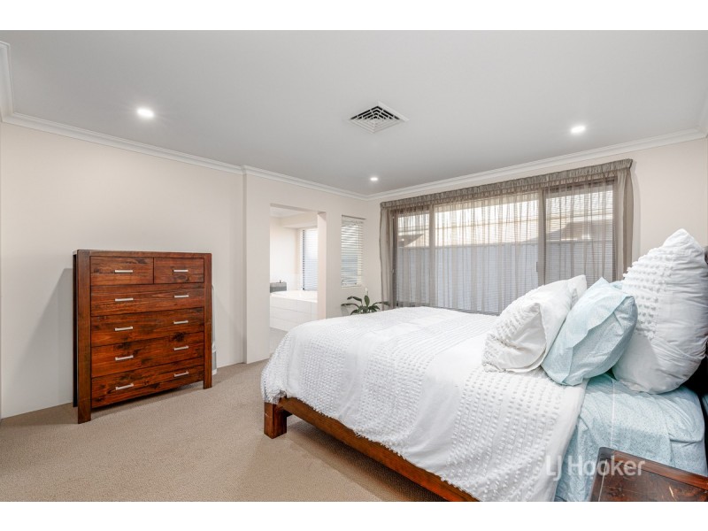 17 Grandite Fairway, Australind WA 6233