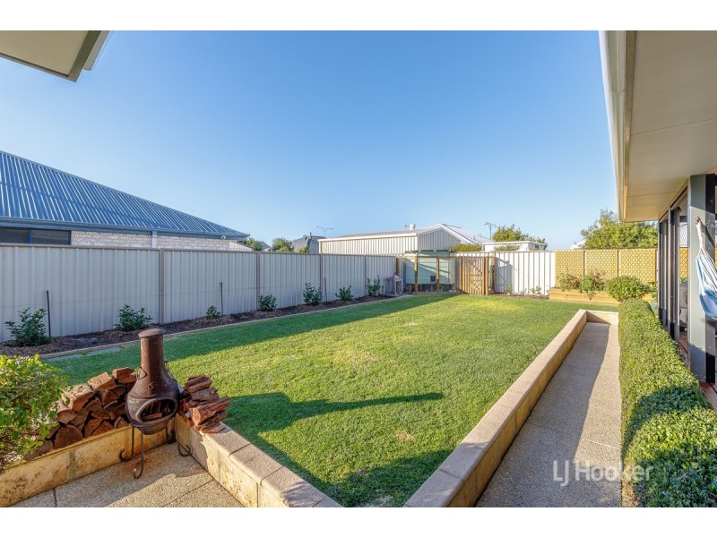 17 Grandite Fairway, Australind WA 6233