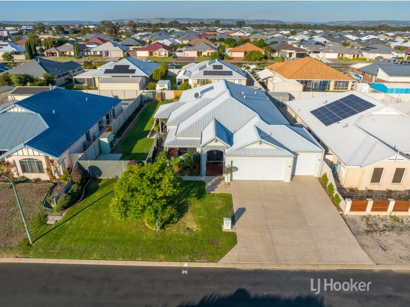 17 Grandite Fairway, Australind WA 6233