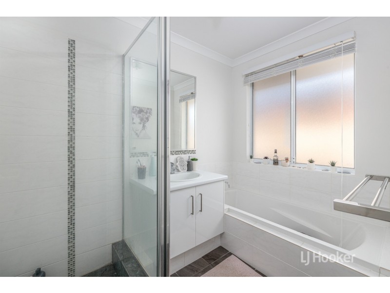 19 Dresden Road, Dalyellup WA 6230