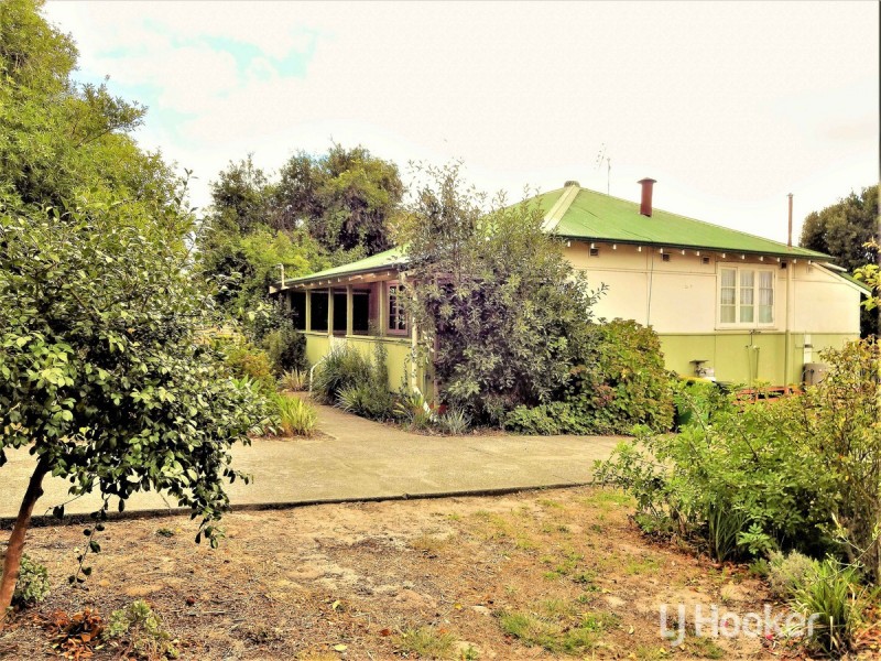 18 Caulfield Street, Collie WA 6225