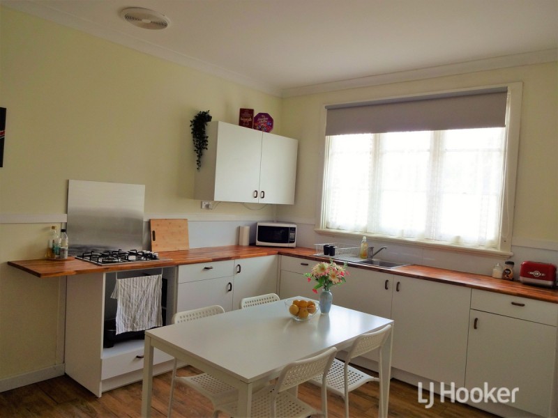 18 Caulfield Street, Collie WA 6225