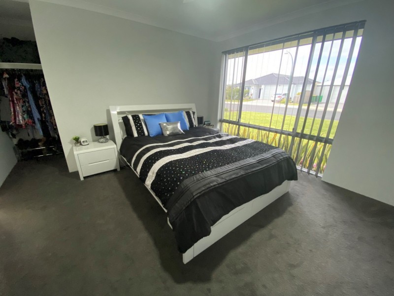 4 Groundlark Road, Australind WA 6233
