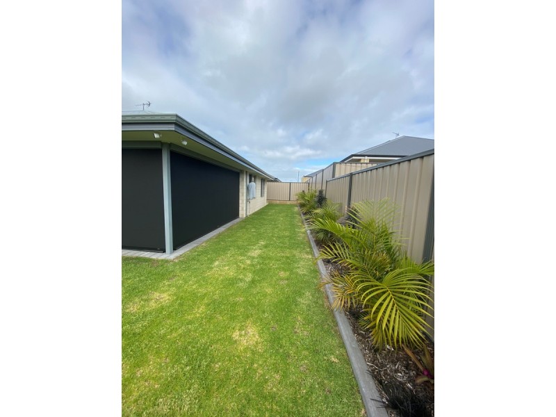 4 Groundlark Road, Australind WA 6233