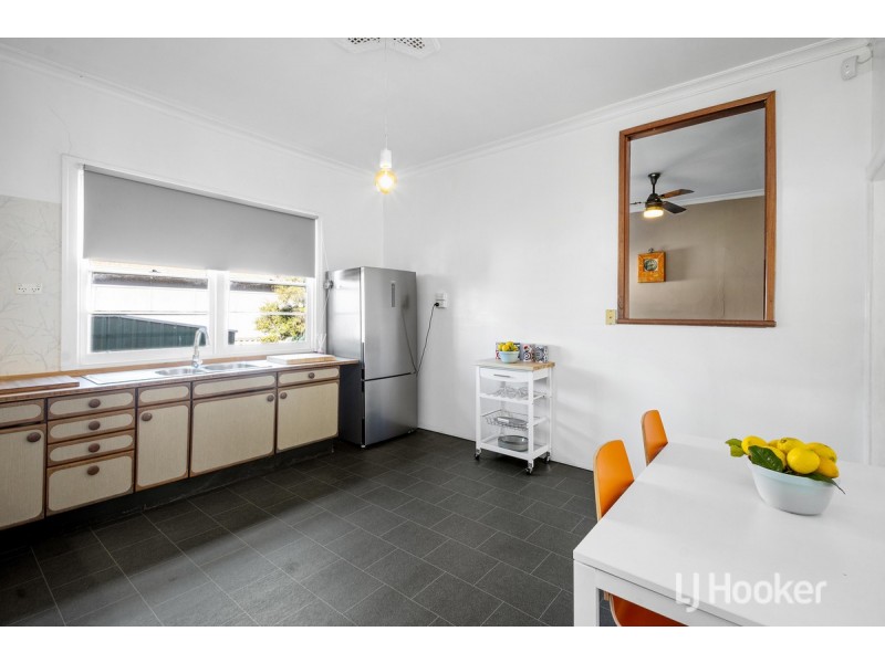 10 Doyle Street, Collie WA 6225