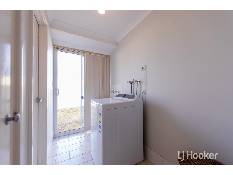 14 Polwarth Circuit, Eaton WA 6232