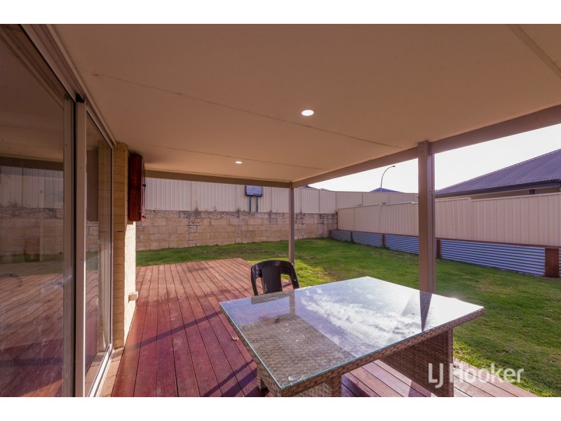 14 Polwarth Circuit, Eaton WA 6232