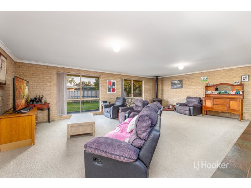 27 Lofthouse Avenue, Eaton WA 6232