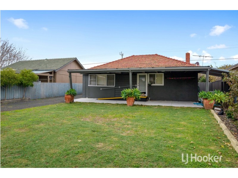 32 Balgore Way, Carey Park WA 6230