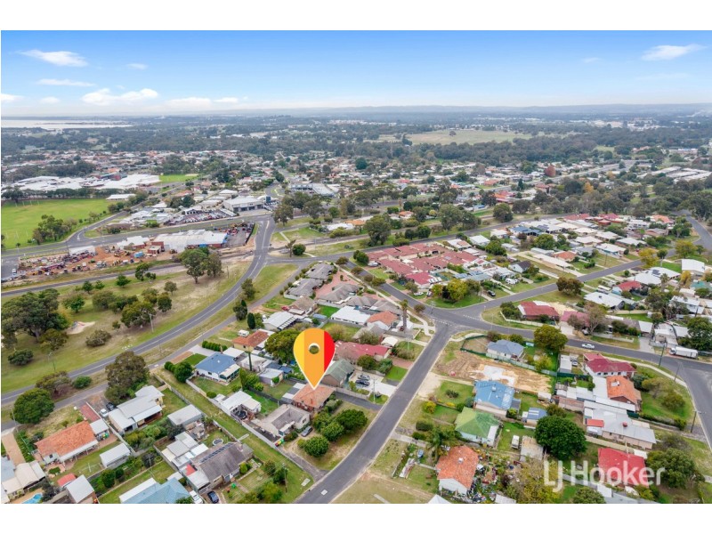 32 Balgore Way, Carey Park WA 6230