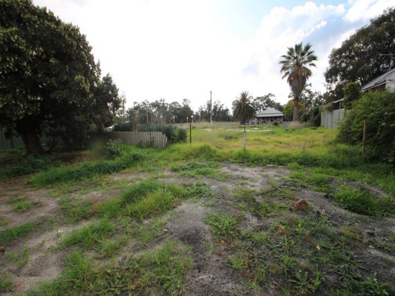 69 Coombes Street, Collie WA 6225