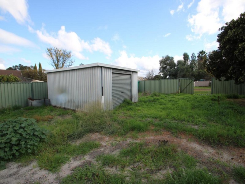 69 Coombes Street, Collie WA 6225