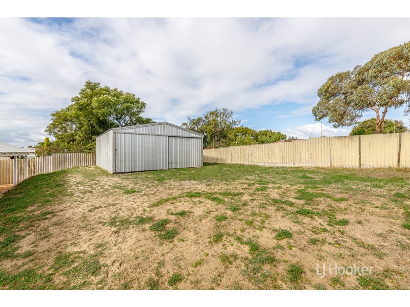 19 Sanford Way, Eaton WA 6232