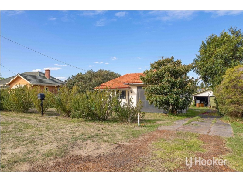 15 Steere Crescent, Carey Park WA 6230