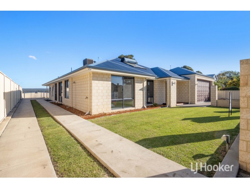 67 Venn Street West, Collie WA 6225
