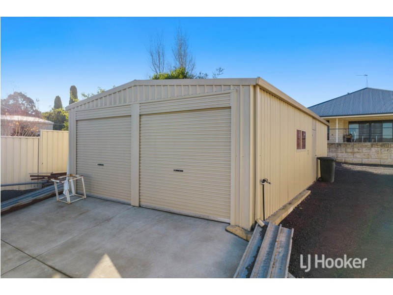 67 Venn Street West, Collie WA 6225