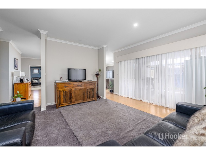 3 McKenzie Crescent, Dalyellup WA 6230