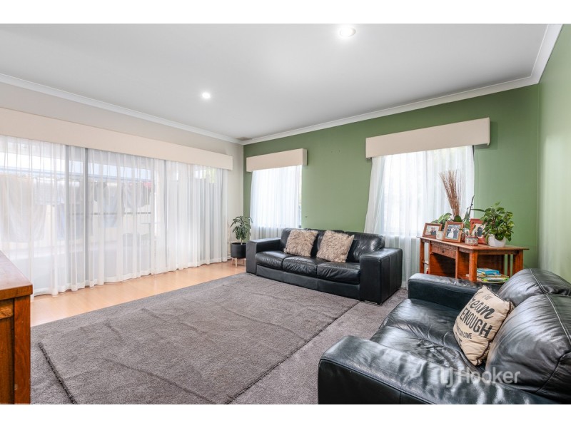 3 McKenzie Crescent, Dalyellup WA 6230