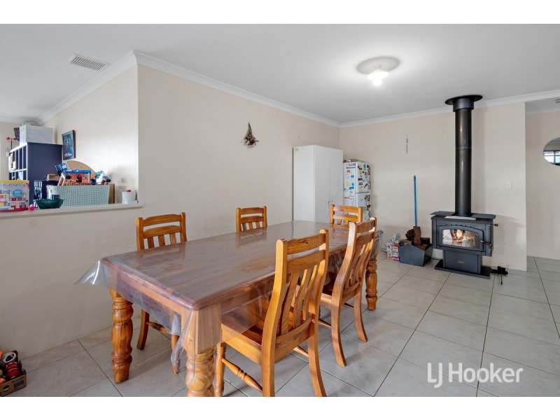 92 Prinsep Street, Collie WA 6225