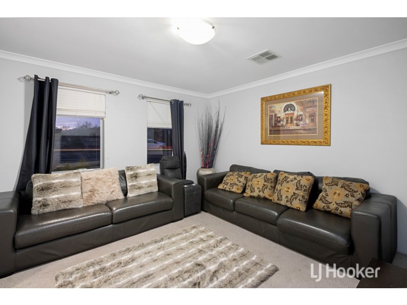 48 Barnes Avenue, Australind WA 6233