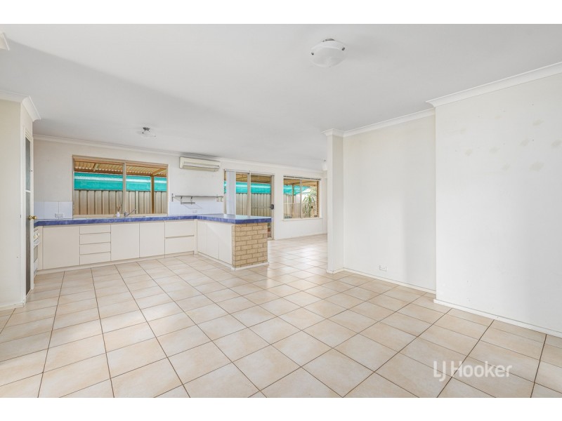 2 Kingfisher Terrace, Australind WA 6233