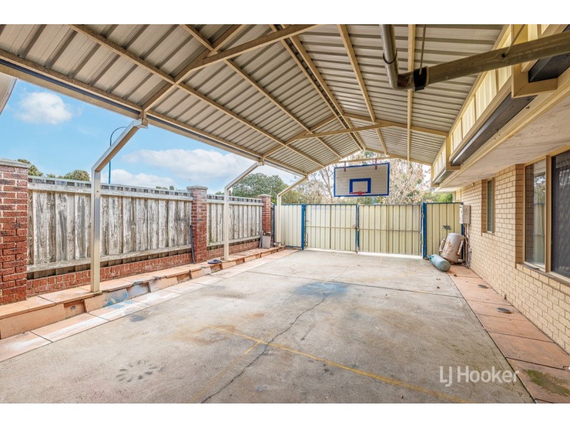 2 Kingfisher Terrace, Australind WA 6233