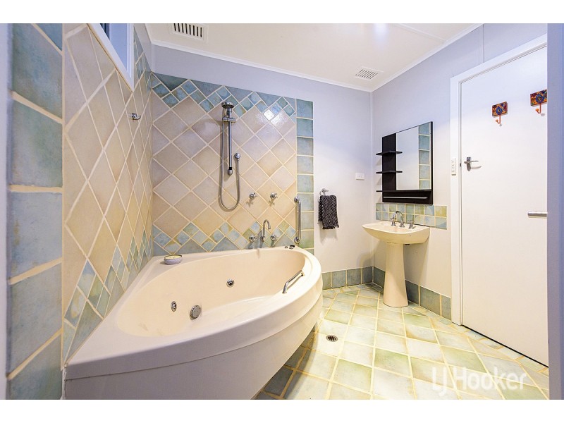 14 Dawson Avenue, Abbey WA 6280