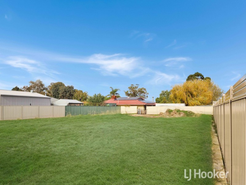 44 Capel Drive, Capel WA 6271