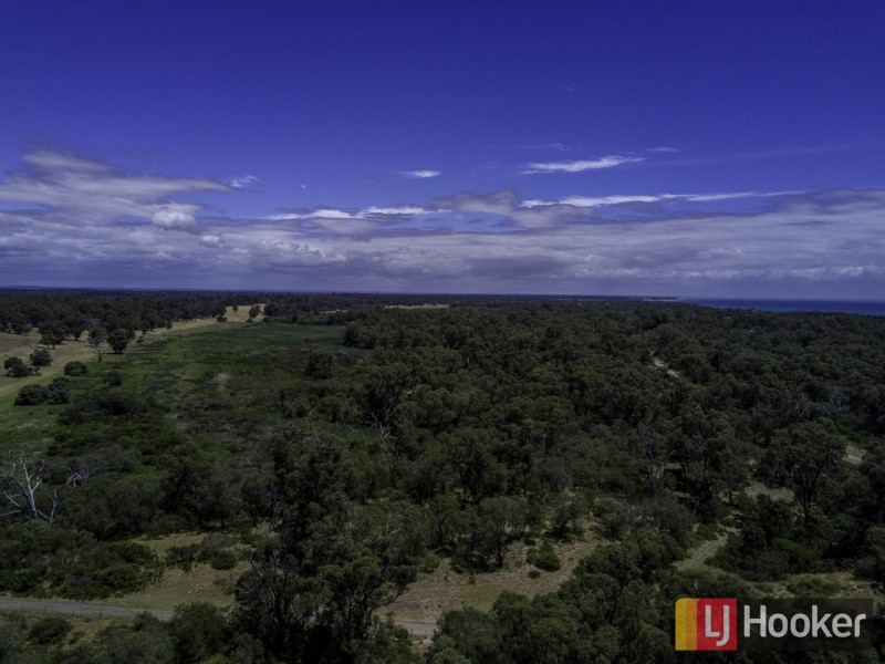 316 Dalyellup Boulevard, Dalyellup WA 6230