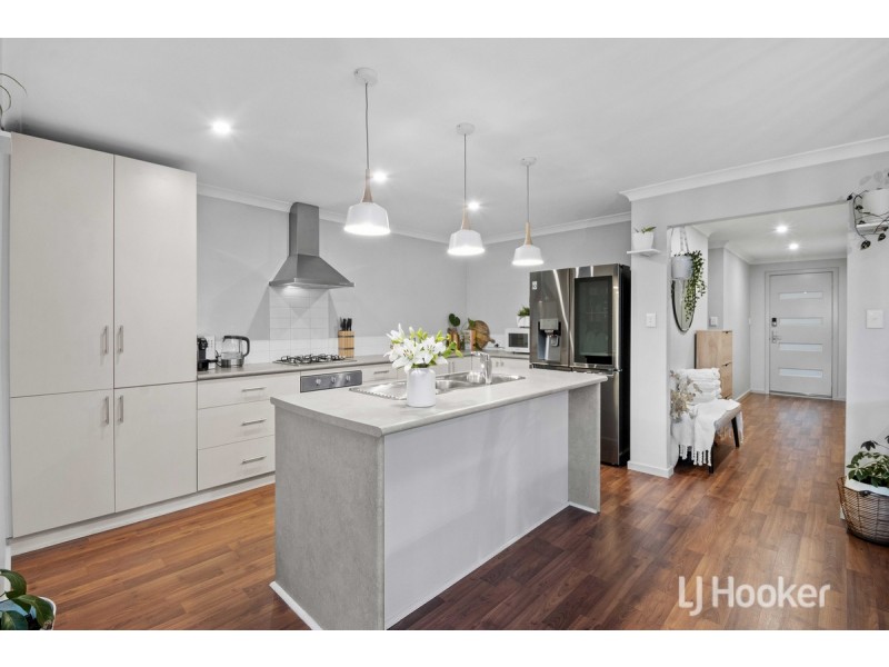 2/17 Moira Road, Collie WA 6225