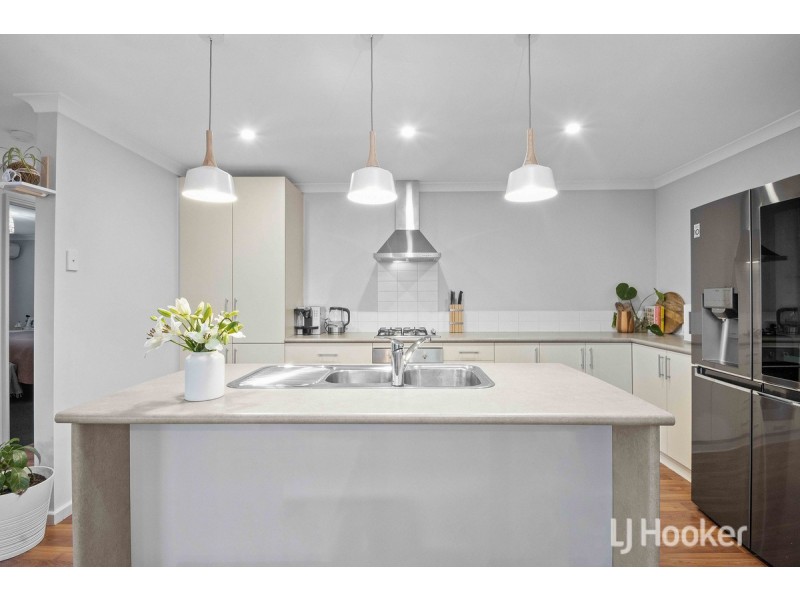 2/17 Moira Road, Collie WA 6225