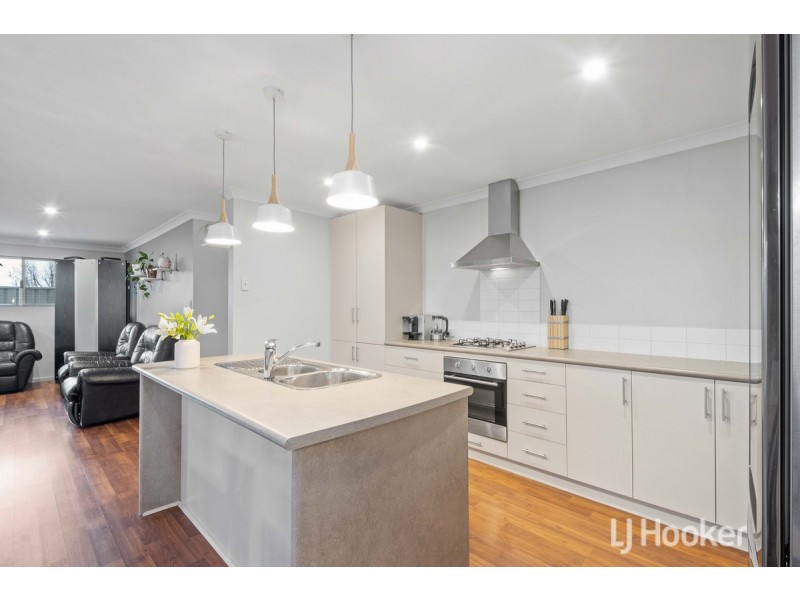 2/17 Moira Road, Collie WA 6225