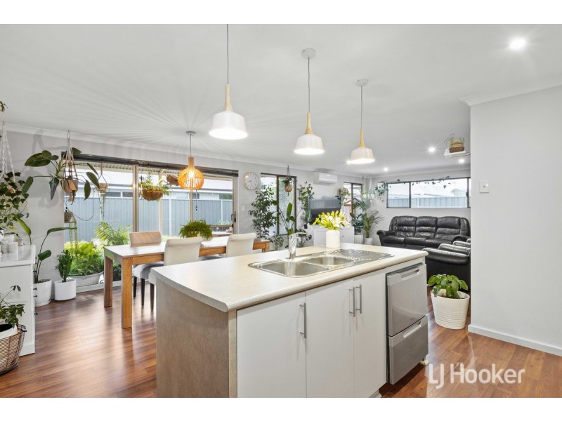 2/17 Moira Road, Collie WA 6225