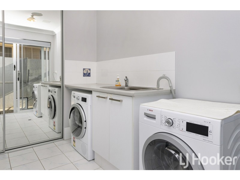 27 Windward Green, Geographe WA 6280