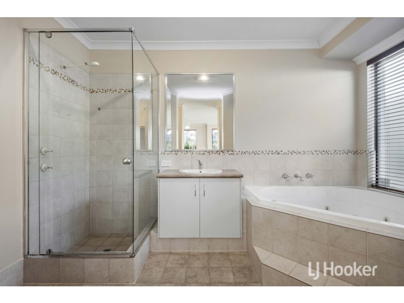 12 Robinhood Road, Dalyellup WA 6230