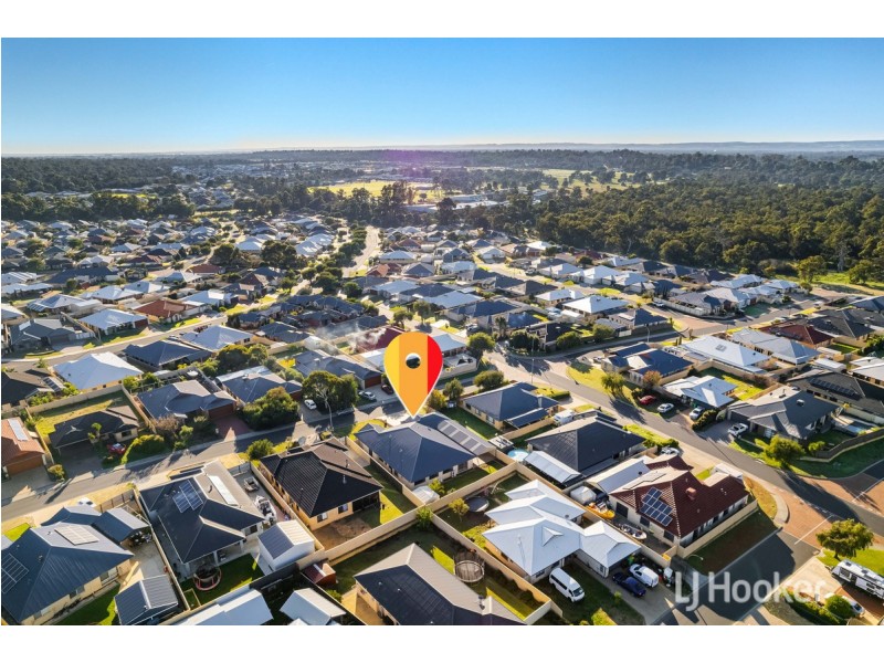 12 Robinhood Road, Dalyellup WA 6230