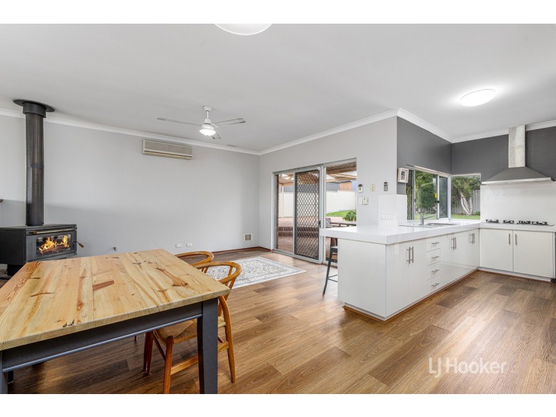 17 Anna Road, Australind WA 6233