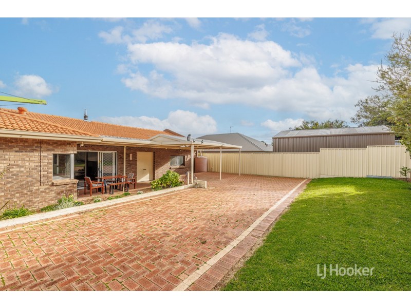 17 Anna Road, Australind WA 6233