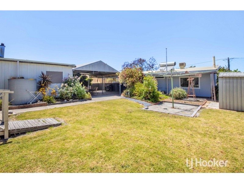 45 Swanstone Street, Collie WA 6225